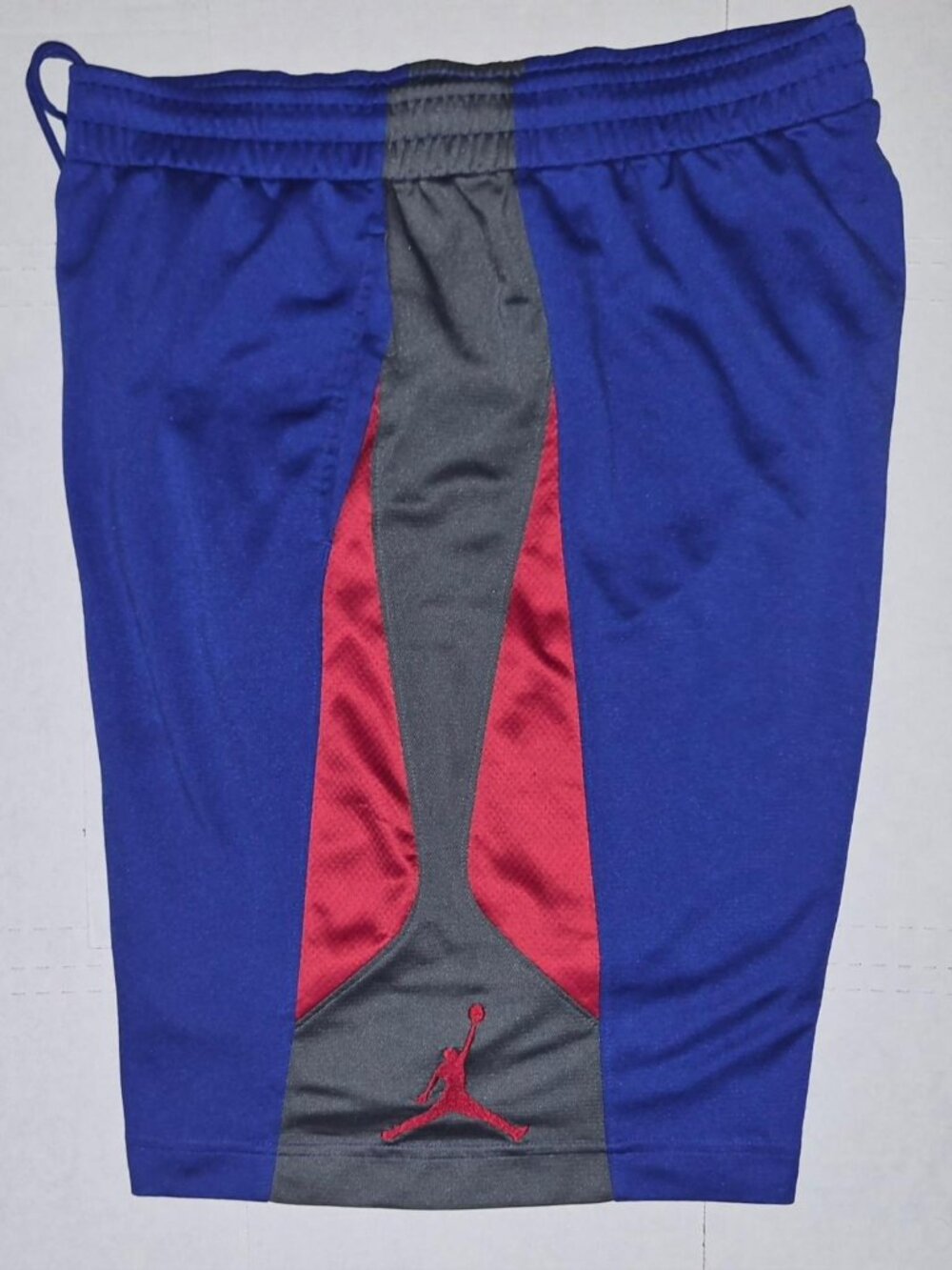 NIKE JORDAN JUMPMAN BASKETBALL SHORTS MENS XL BLUE RED & GREY Dri Fit 575159-489